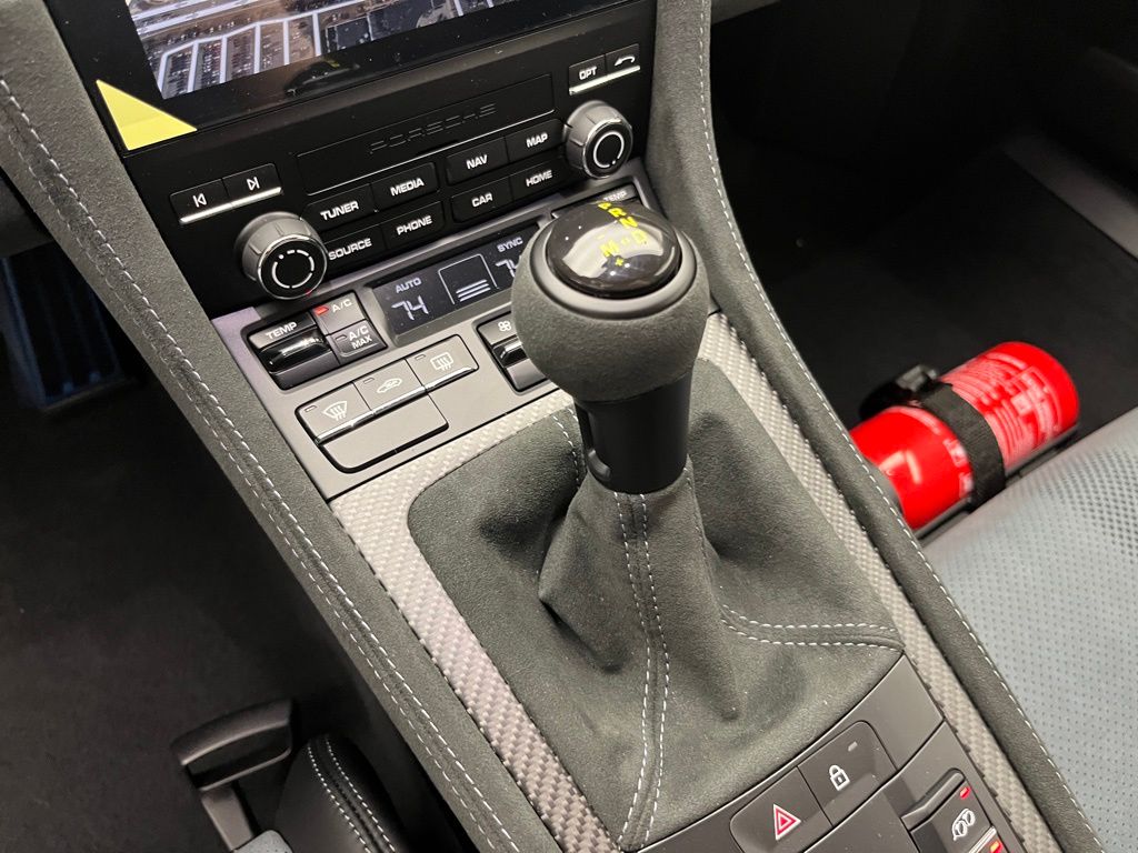 Thumbnail: 2025 Porsche 718 Cayman - 15