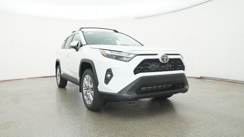 Thumbnail: 2025 Toyota RAV4 - 15