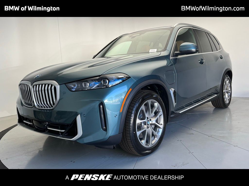 Thumbnail: 2026 BMW X5 - 1