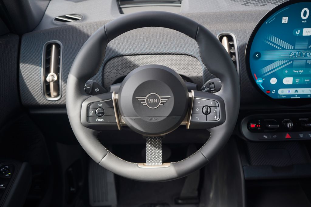 Thumbnail: 2026 MINI Cooper Countryman - 9