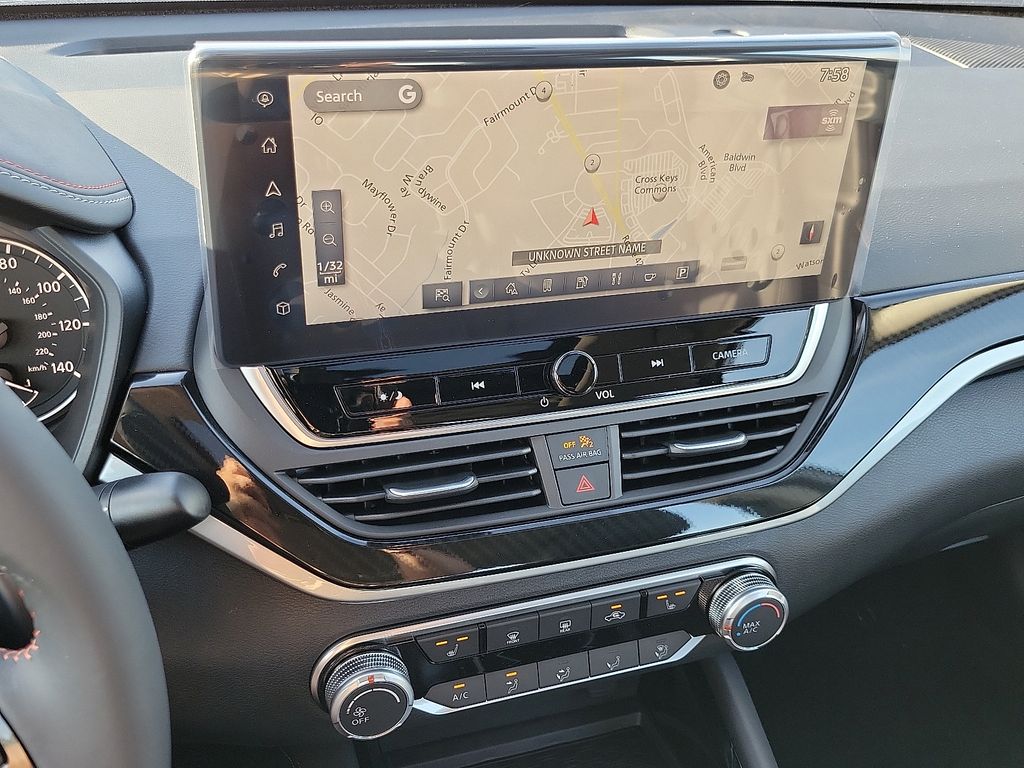 Thumbnail: 2025 Nissan Altima - 10