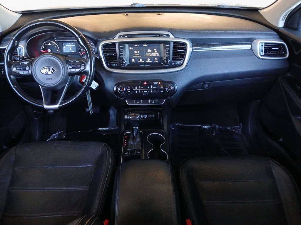 Used Car 2017 Kia Sorento  Lx For Sale Under $12,000 In Austin, Texas