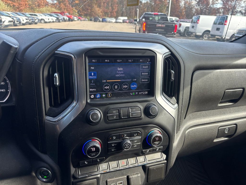 2021 Chevrolet Silverado 1500 LT 12