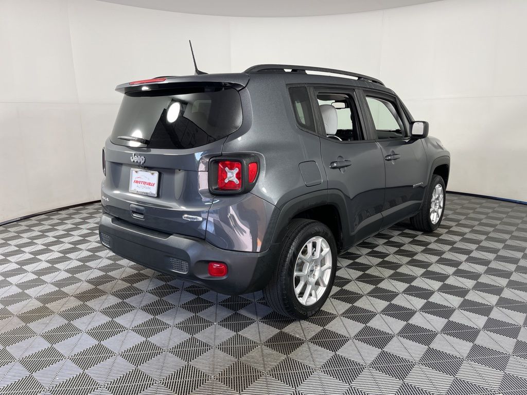 Thumbnail: 2022 Jeep Renegade - 5
