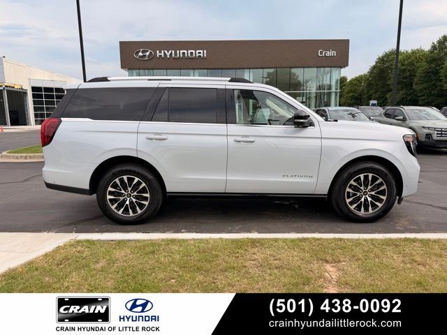 Silver Metallic 2025 Ford Expedition Platinum 4WD SUV / Crossover Four-Wheel Drive Automatic