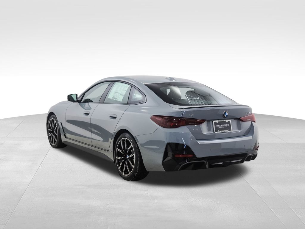 Thumbnail: 2026 BMW i4 - 3