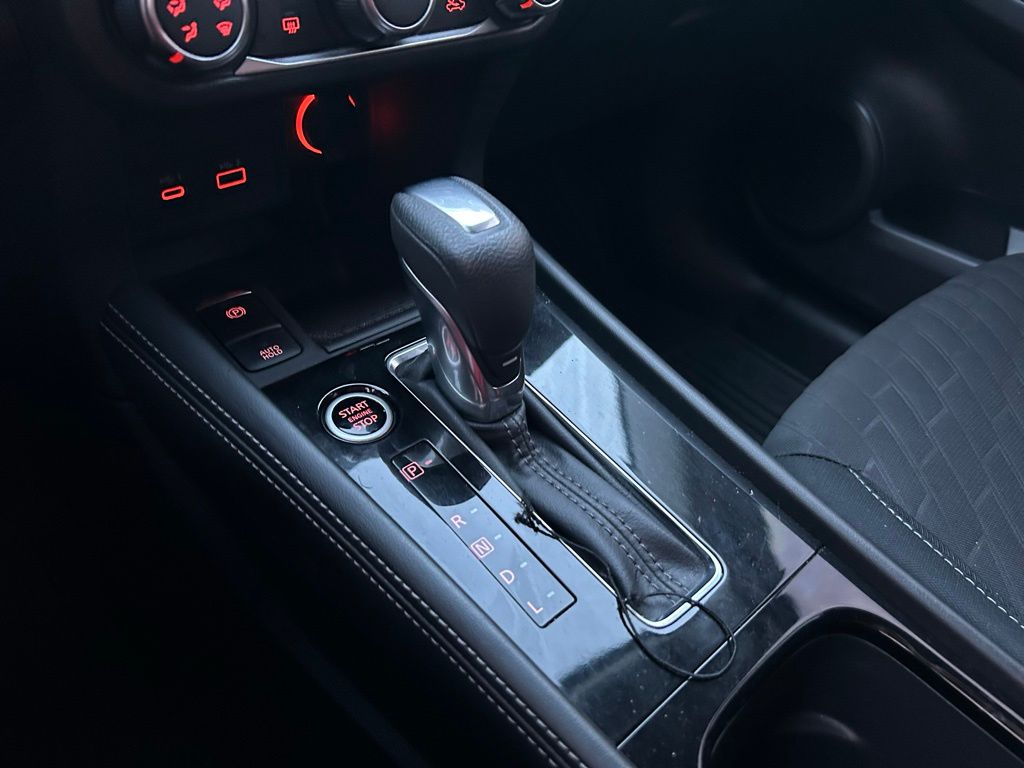 Thumbnail: 2024 Nissan Kicks - 24