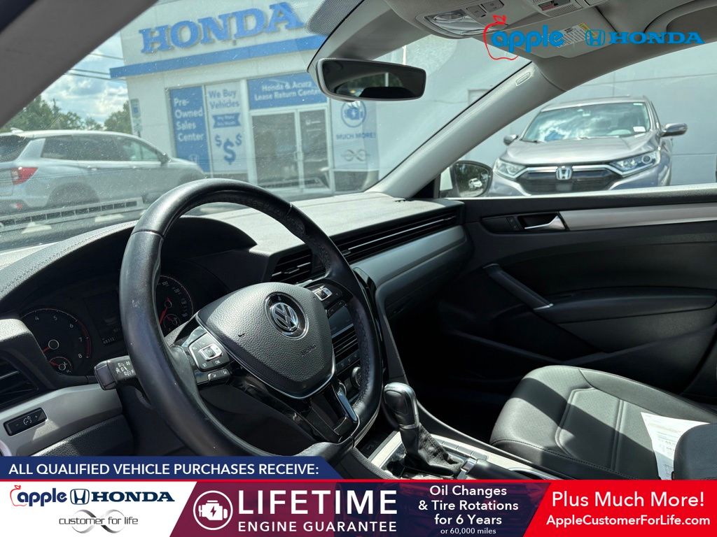 2020 Volkswagen Passat 2.0T SE