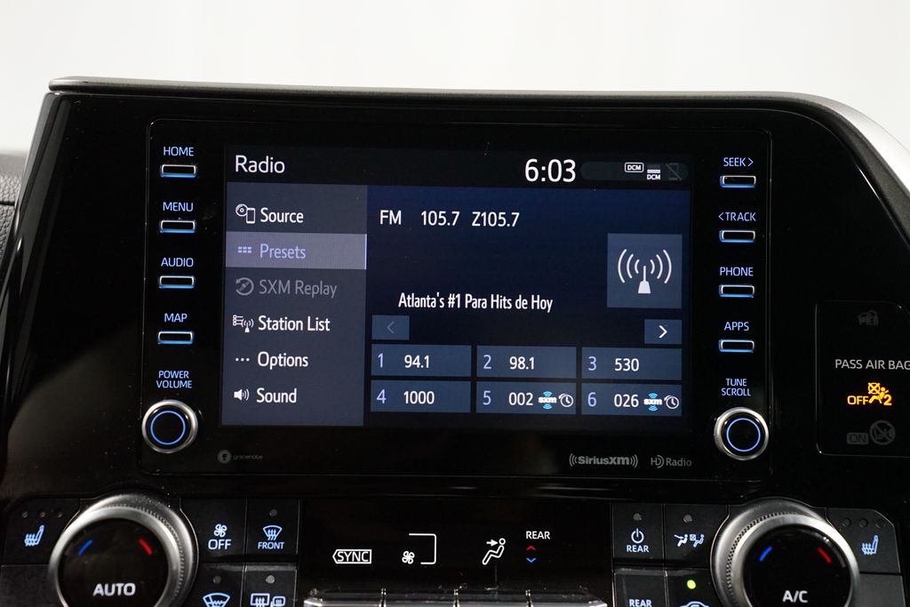 Thumbnail: 2022 Toyota Highlander - 17