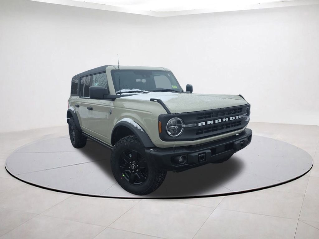 2025 Ford Bronco Big Bend 4-Door 4WD