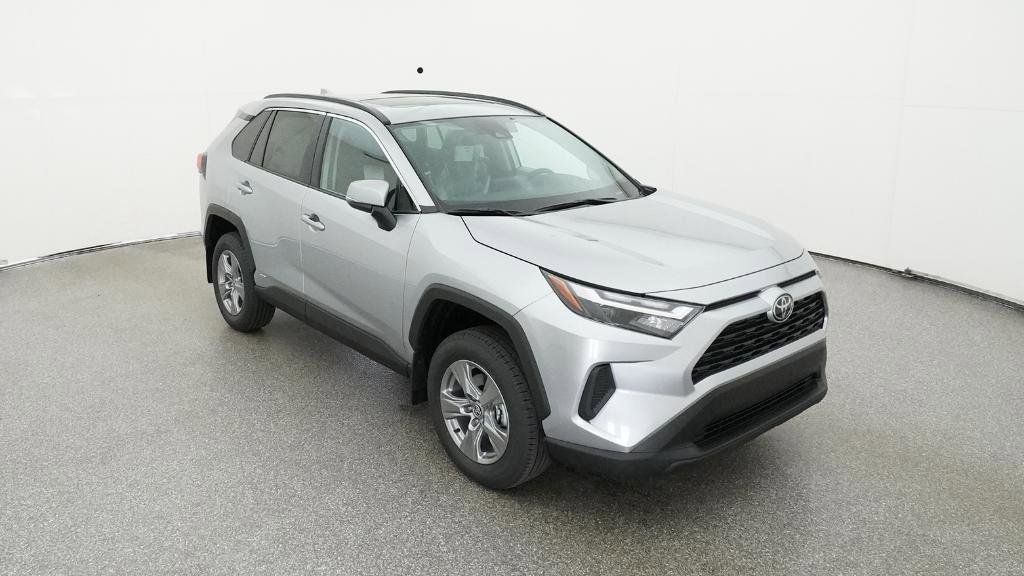 Thumbnail: 2025 Toyota RAV4 - 30