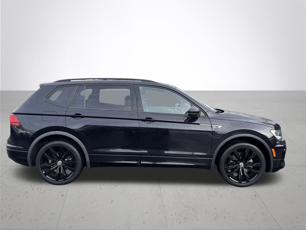 2021 Volkswagen Tiguan 2.0T SE R-Line Black