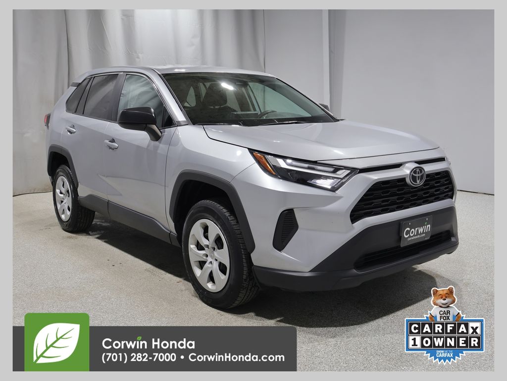 2024 Toyota RAV4 LE AWD