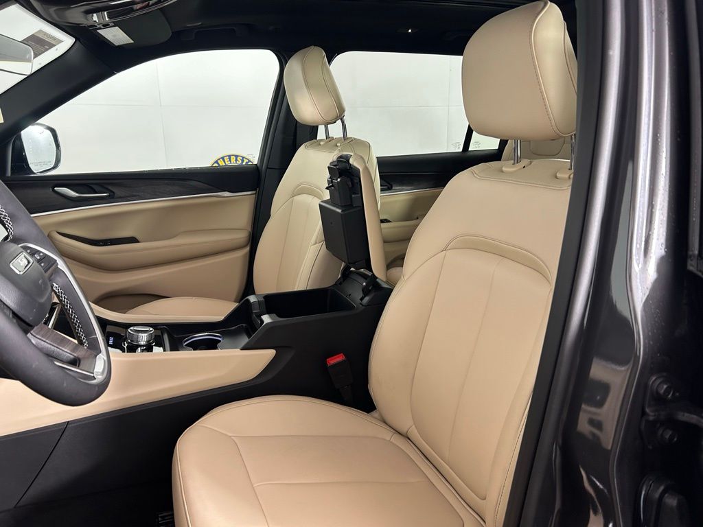 New 2026 Gray Jeep Limited image 9