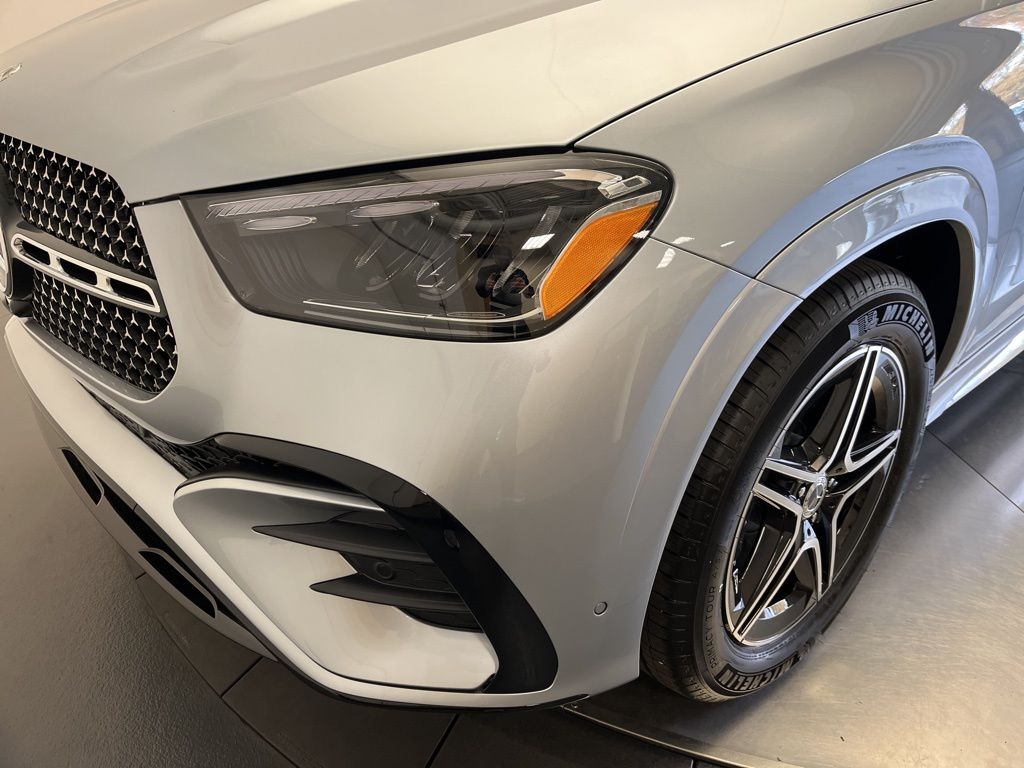 Thumbnail: 2026 Mercedes-Benz GLE - 9
