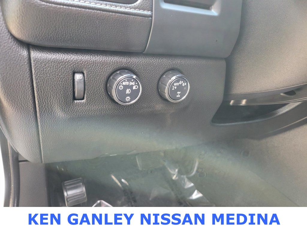 2020 GMC Canyon SLE1 photo