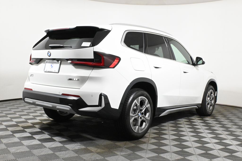 Thumbnail: 2026 BMW X1 - 7