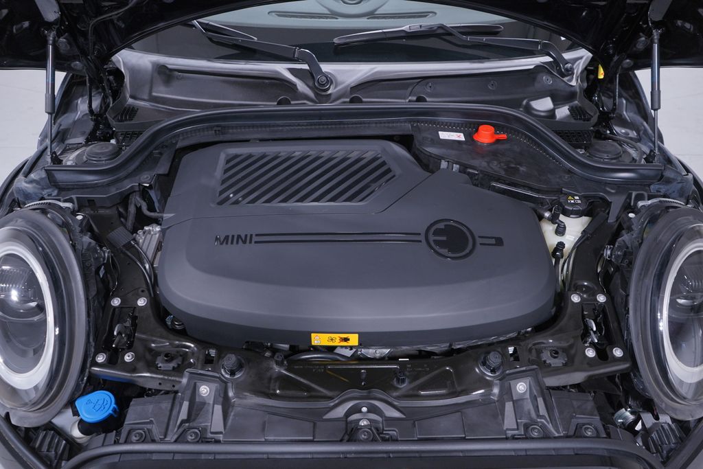 2024 MINI Cooper SE 18
