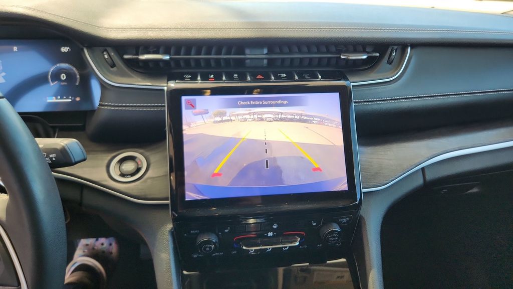 2023 Jeep Grand Cherokee L