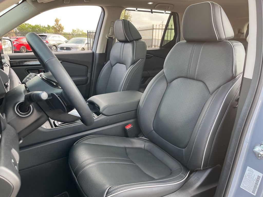 Thumbnail: 2025 Honda Pilot - 25