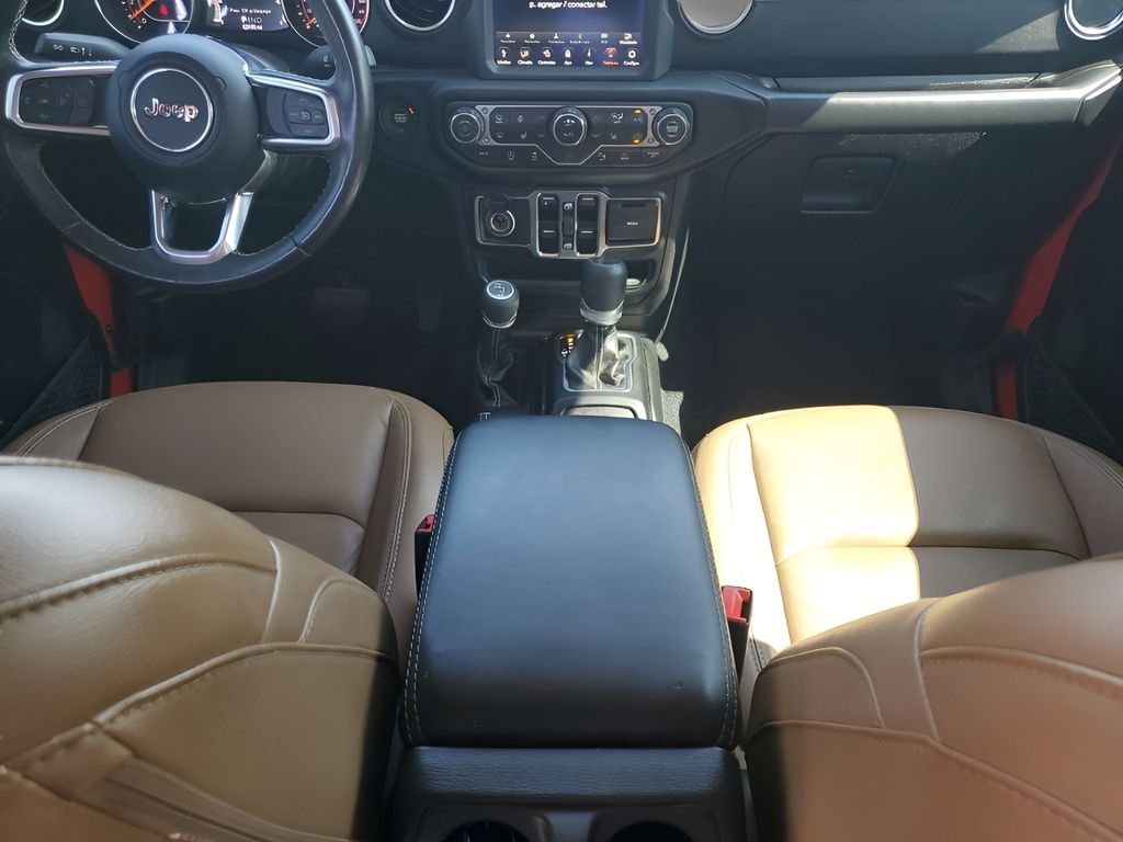 Used Car 2020 Jeep Gladiator  Overland For Sale Under $30,000 In Austin, Texas