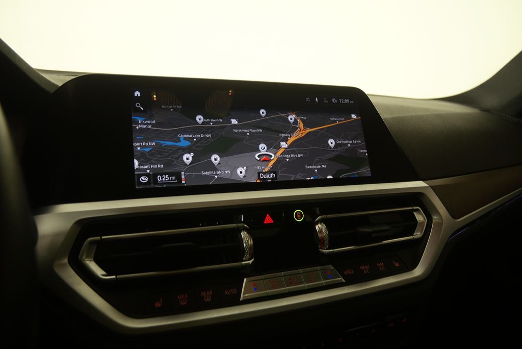 Thumbnail: 2019 BMW 3 Series - 23