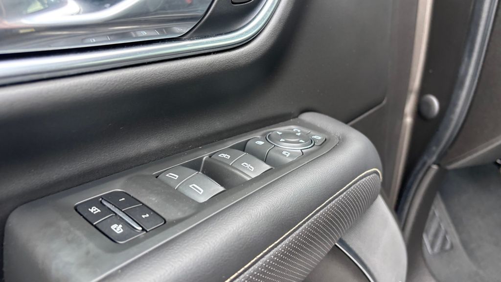 Used Car 2021 Chevrolet Suburban  Premier For Sale Under $50,000 In Austin, Texas