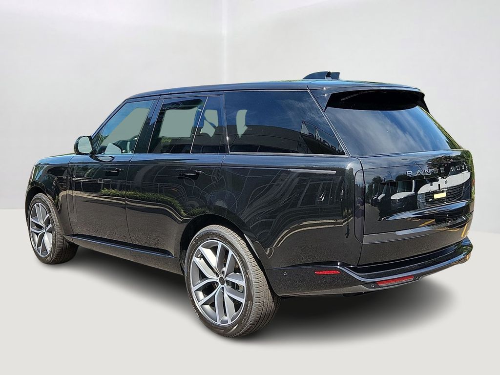 Thumbnail: 2026 Land Rover Range Rover - 4