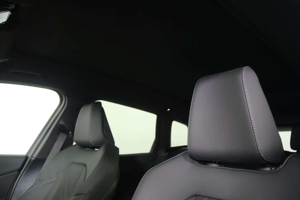 Thumbnail: 2026 BMW X3 - 11