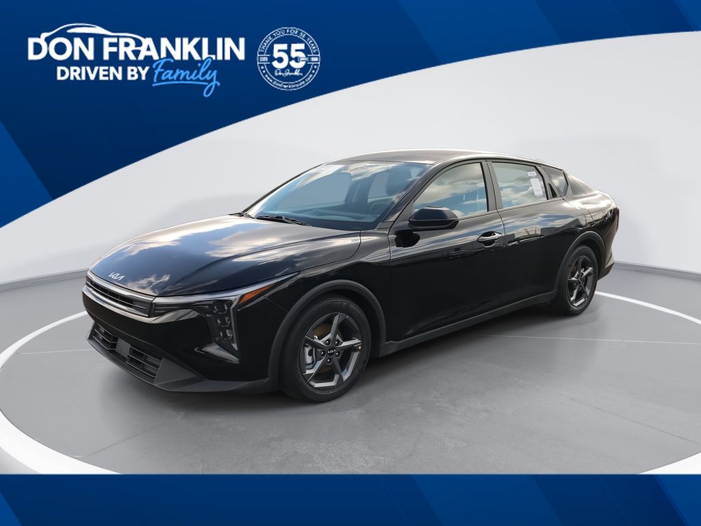 2025 Kia K4 LXS FWD