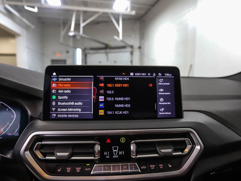 Thumbnail: 2022 BMW X3 - 16