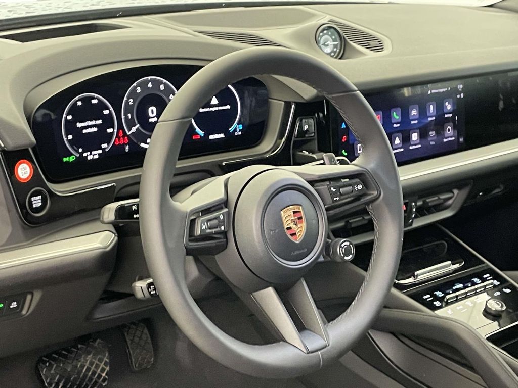 2026 Porsche Cayenne Coupe Base - 3