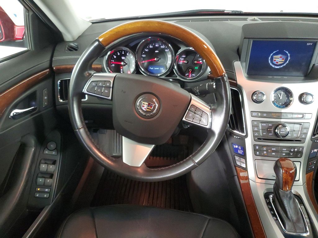 2010 Cadillac CTS Premium 13