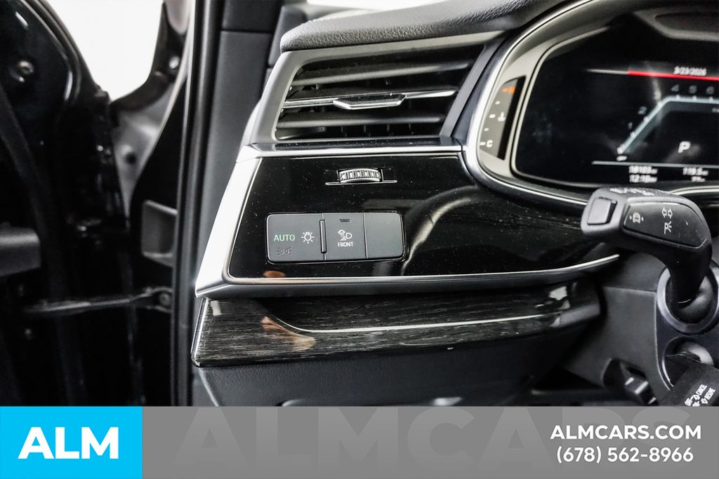 Used 2025 Black Audi 55 Premium image 36