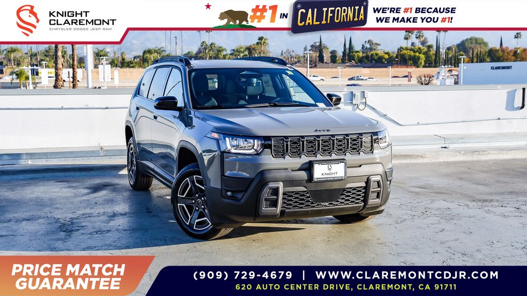 2026 Jeep Cherokee Laredo 4WD