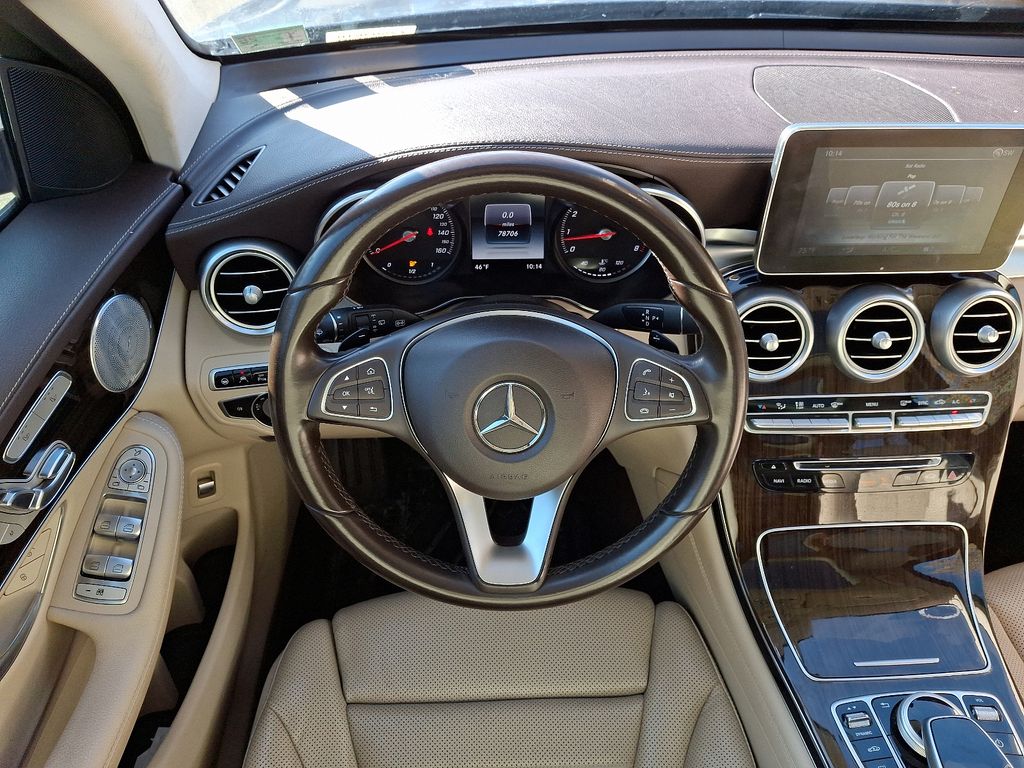 2016 Mercedes-Benz GLC 300 11