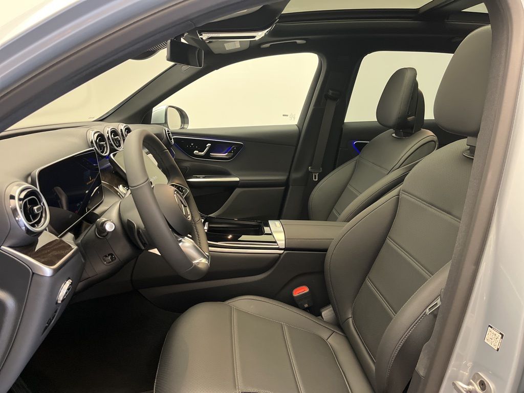 Thumbnail: 2026 Mercedes-Benz GLC - 13