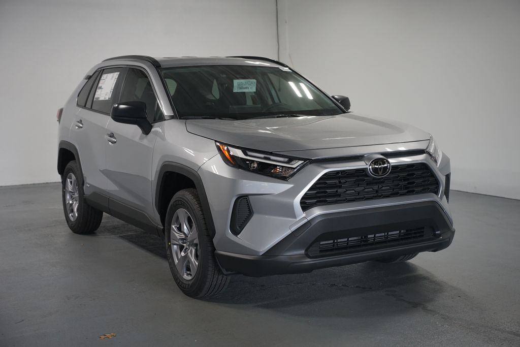 Thumbnail: 2025 Toyota RAV4 - 3