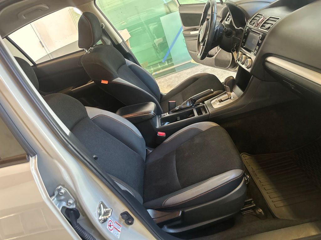 Used 2017 Beige Subaru 2.0i Premium image 32
