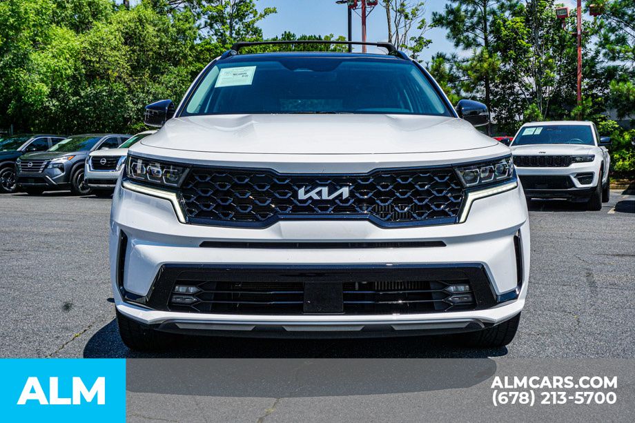 Used 2022 White Kia SX image 10