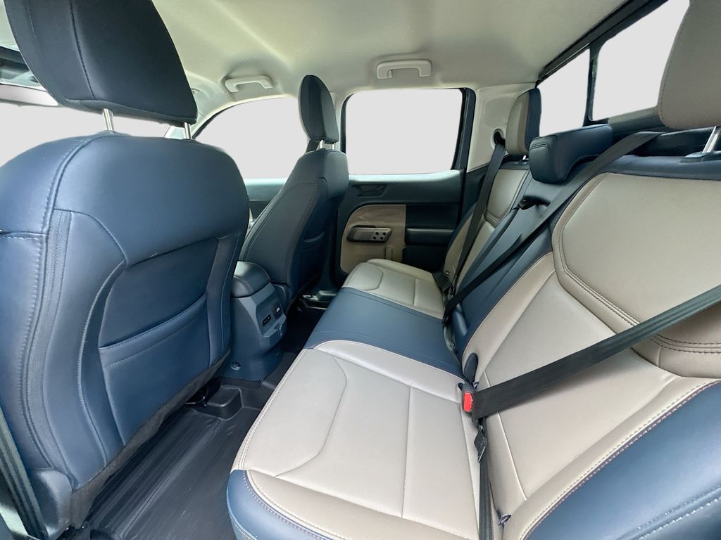 Used 2025 Gray Ford Lariat image 25