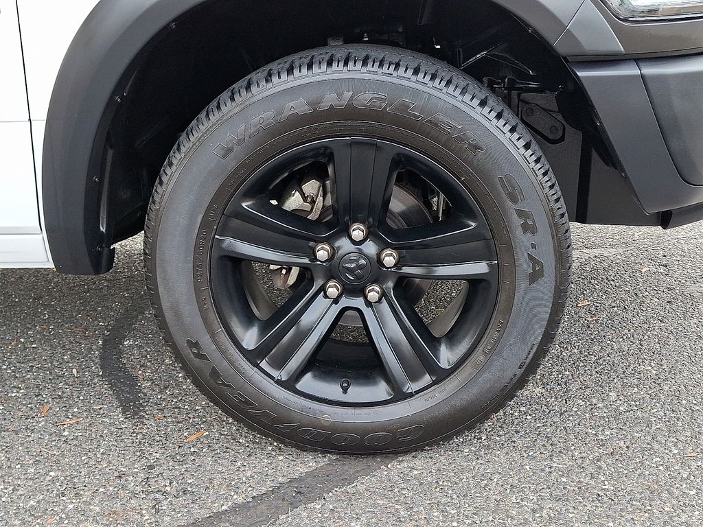 used 2022 Ram 1500 Classic car, priced at $29,123