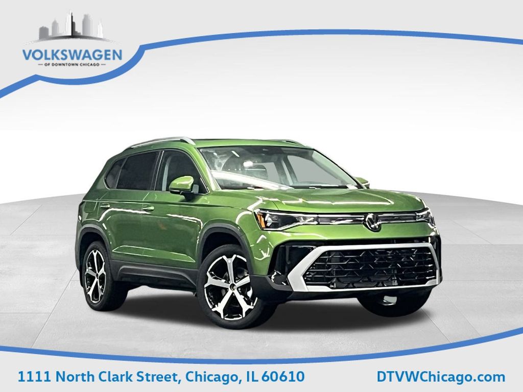 2025 Volkswagen Taos SEL's photo