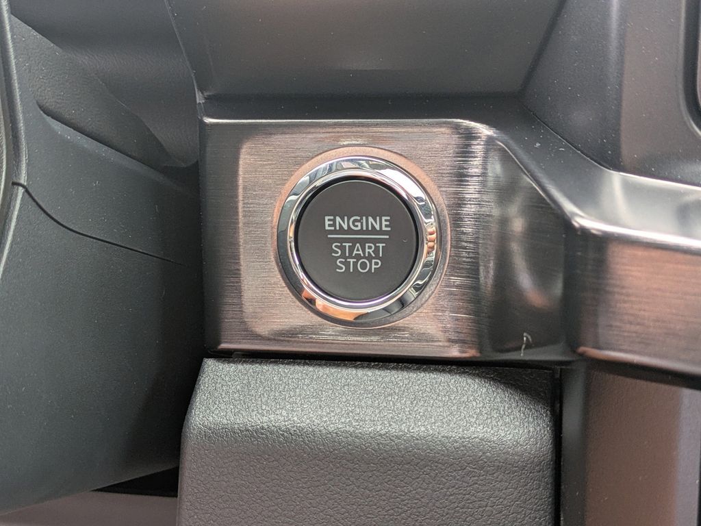 2026 Ford F-350 Super Duty LARIAT