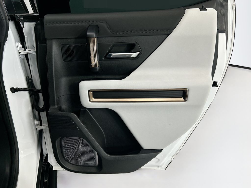 Used 2023 White GMC 3X image 26