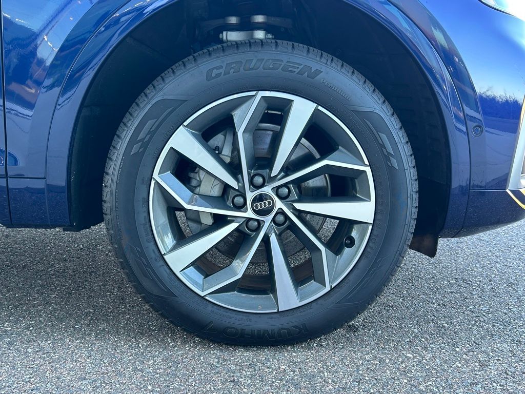 New 2025  Audi 45 S line Prestige image 45