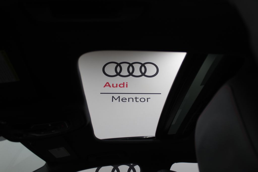 Thumbnail: 2018 Audi A4 - 11