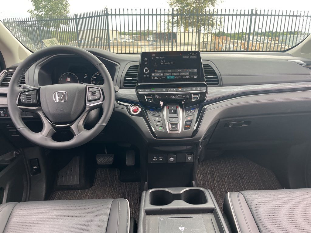 Thumbnail: 2025 Honda Odyssey - 17