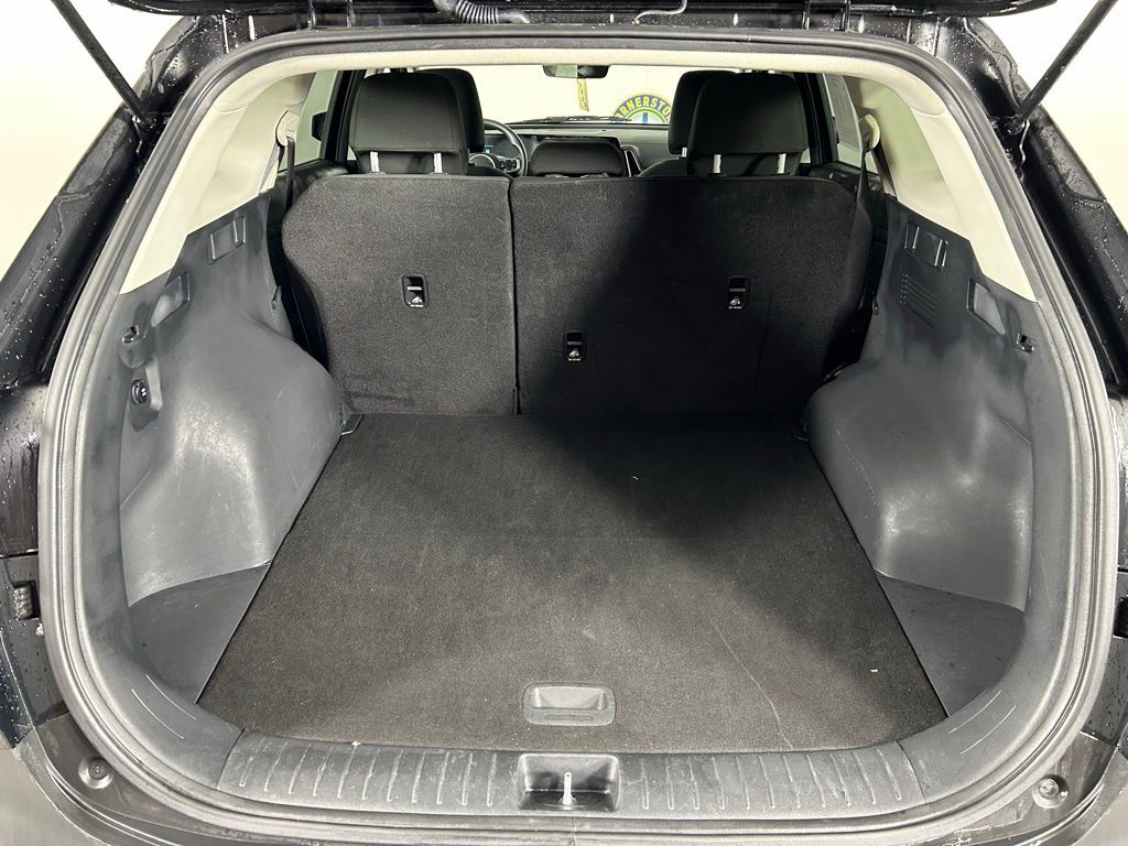 Used 2025 Black Kia LX image 22
