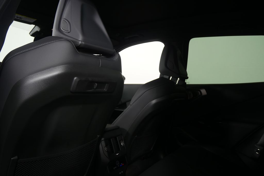 Thumbnail: 2026 BMW X3 - 16